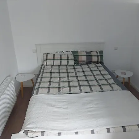 Ferienwohnung *