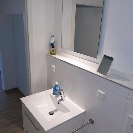 Apartment Ferienwohnung Neuburg am Rhein